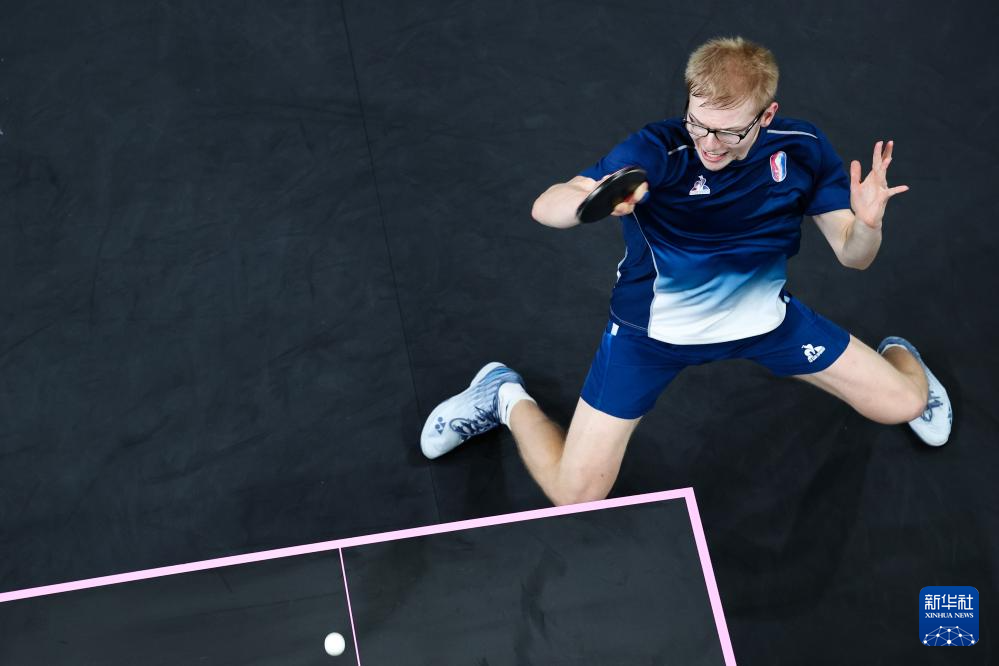 攻防两端都 攻防两端都