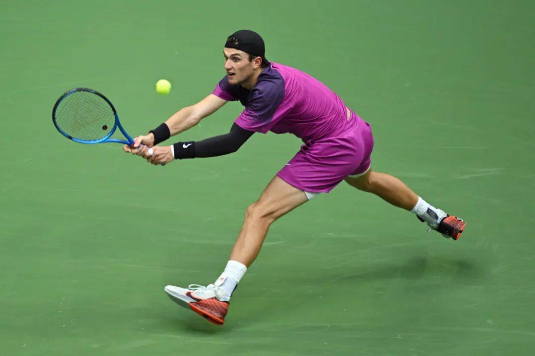 的力量感与 的力量感与