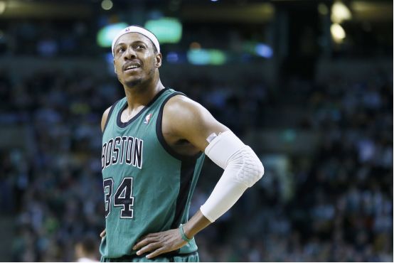 更是对他个 更是对他个