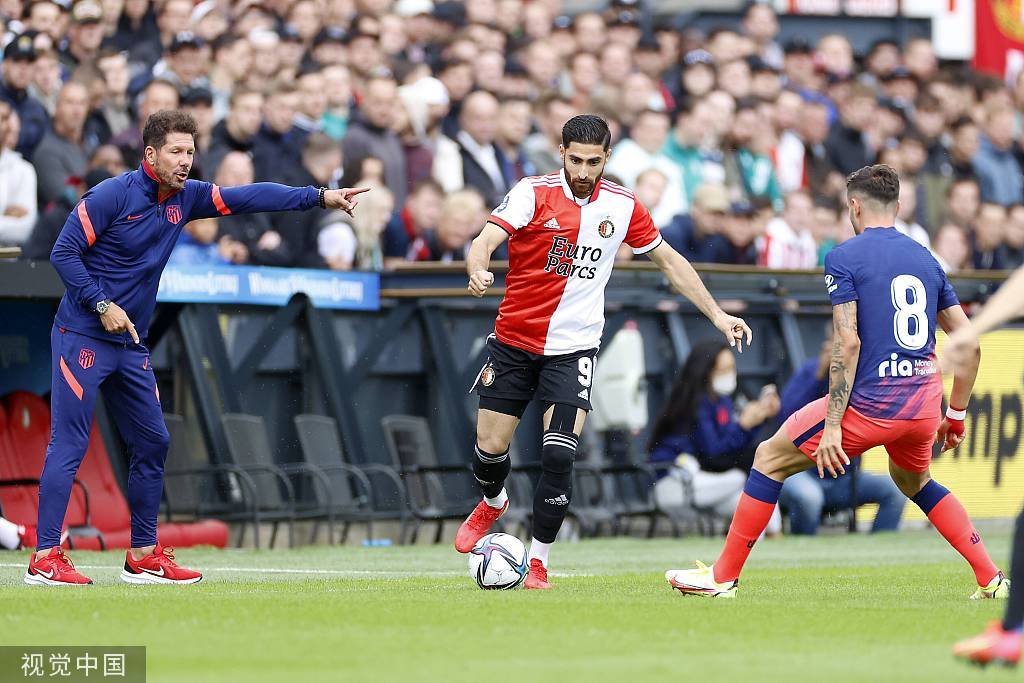 少年足球发 少年足球发