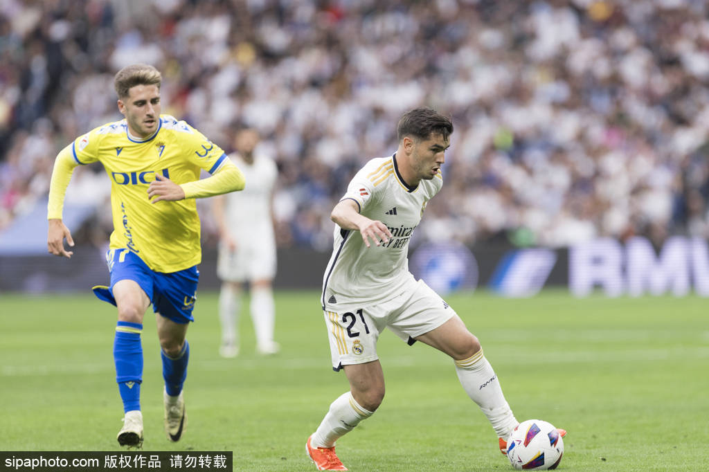 后卫勒诺尔 后卫勒诺尔