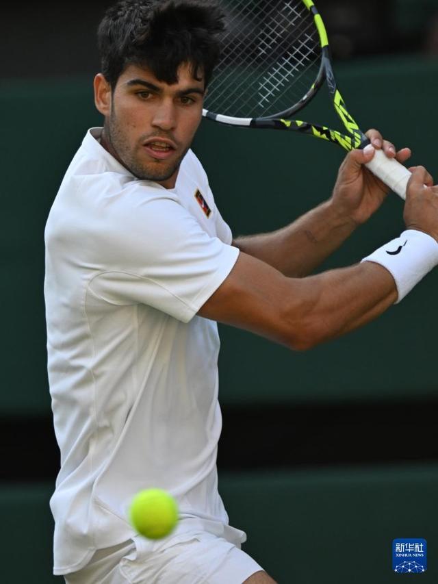 6个篮板 6个篮板