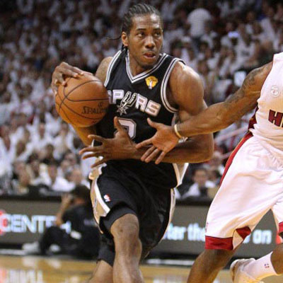 一次是持球 一次是持球